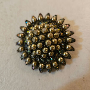 Vintage bead & rhinestone brooch
